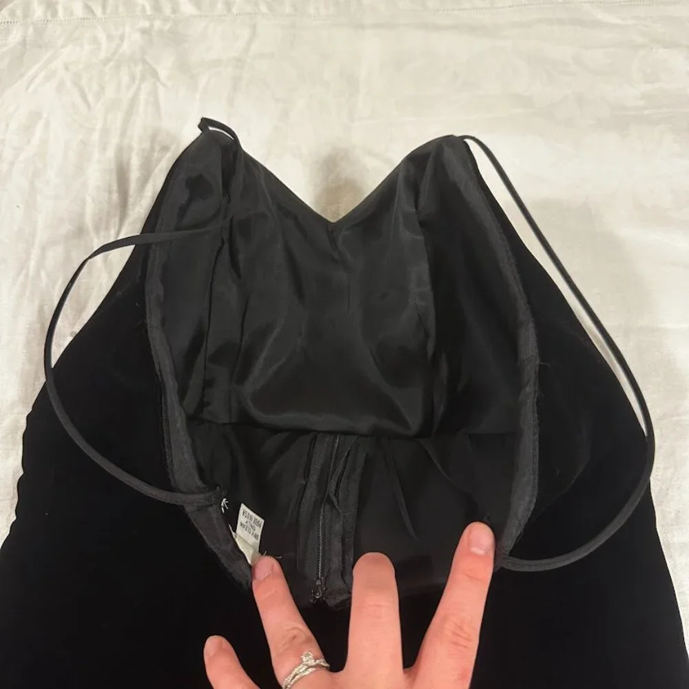 Vintage Black Velvet Slip Dress Made in USA Size M Cocktail Spaghetti Strap LBD - Picture 7 of 14